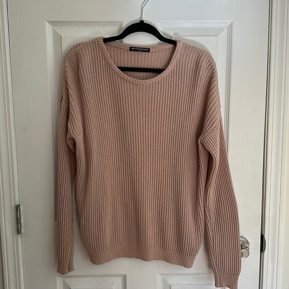 Brandy Melville, one size knitted top - Picture 2 of 2